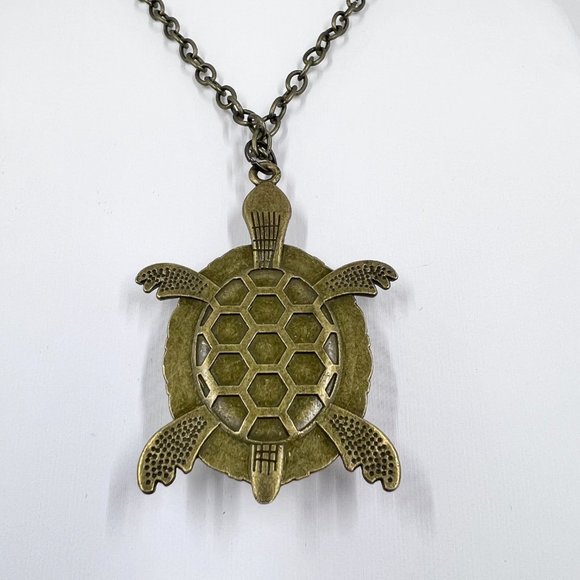 New / Handcrafted - Sweet Antiqued Gold Tone Sea Turtle 16” Chain Necklace - Picture 5 of 8
